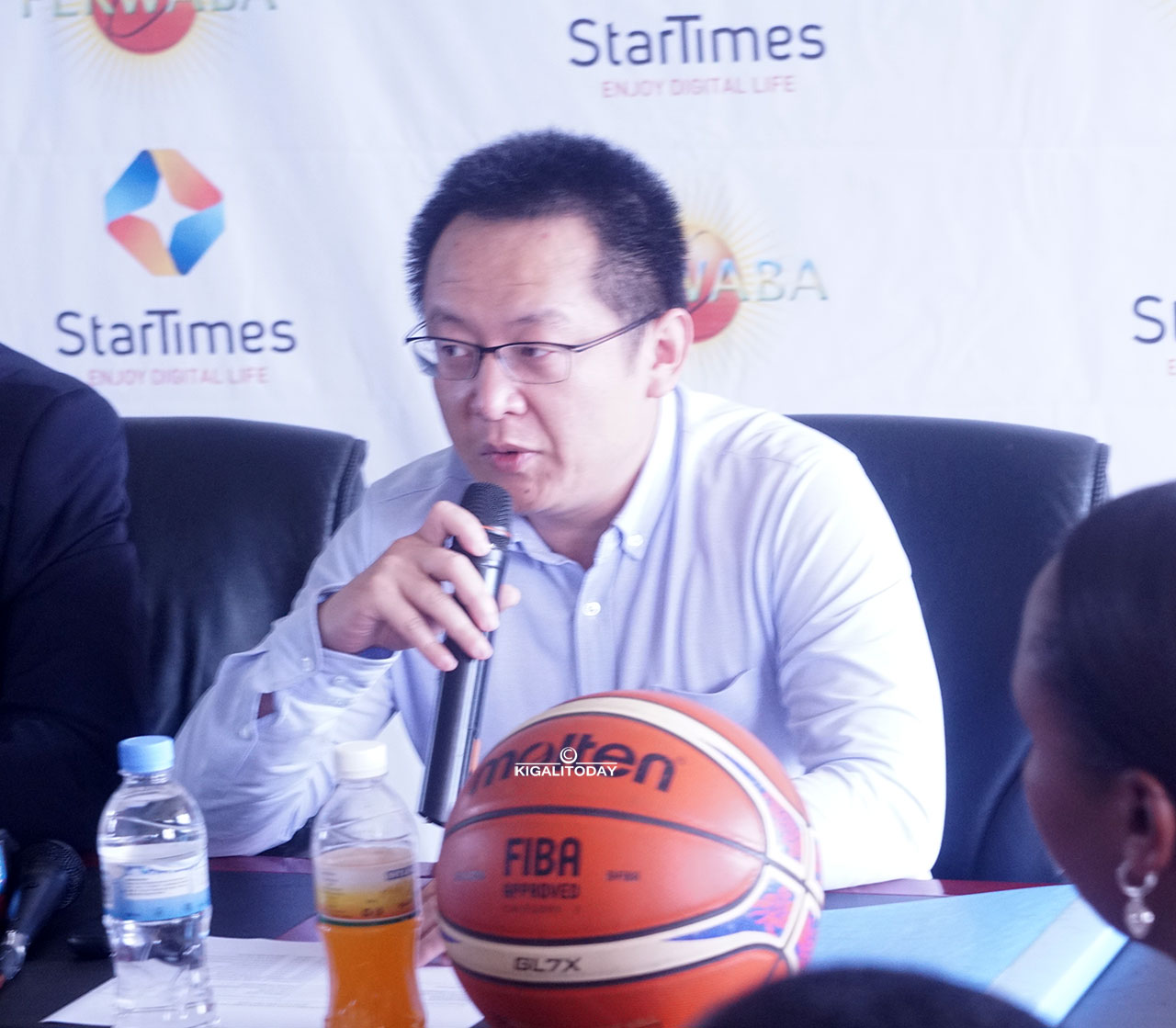 Jess Yuchang, Umuyobozi mukuru wa Startimes atangaza ko bashaka guteza uumikino wa Basket imbere