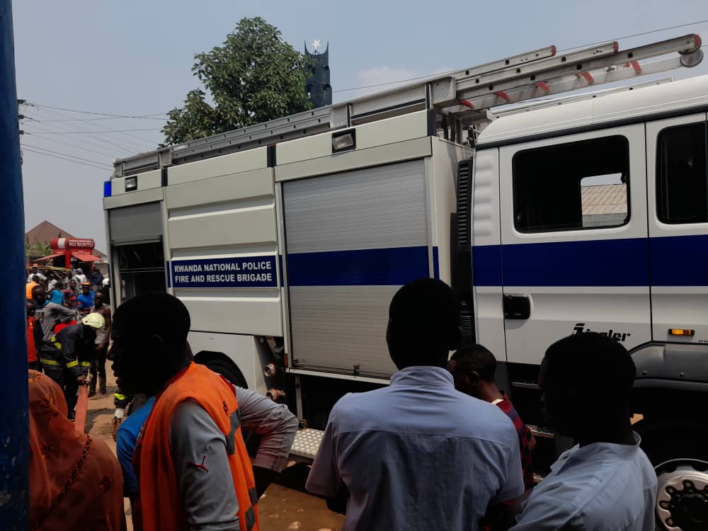 Kizimyamoto ya Polisi yahagobotse iyizimya hatarakongokeramo ibintu byinshi