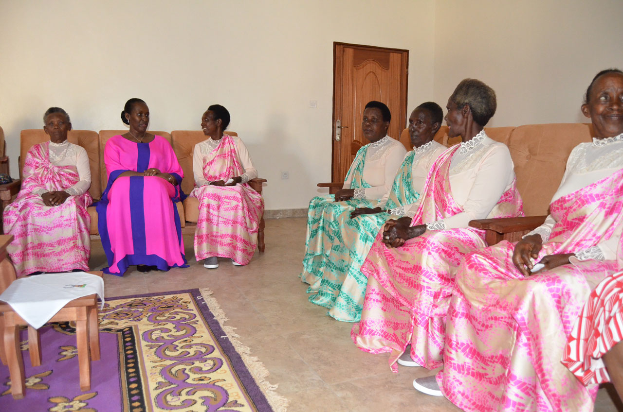 Madame Jeanette Kagame yavuze ko imitungo y'aba babyeyi bagizwe incike na Jenoside ikwiye kurindwa