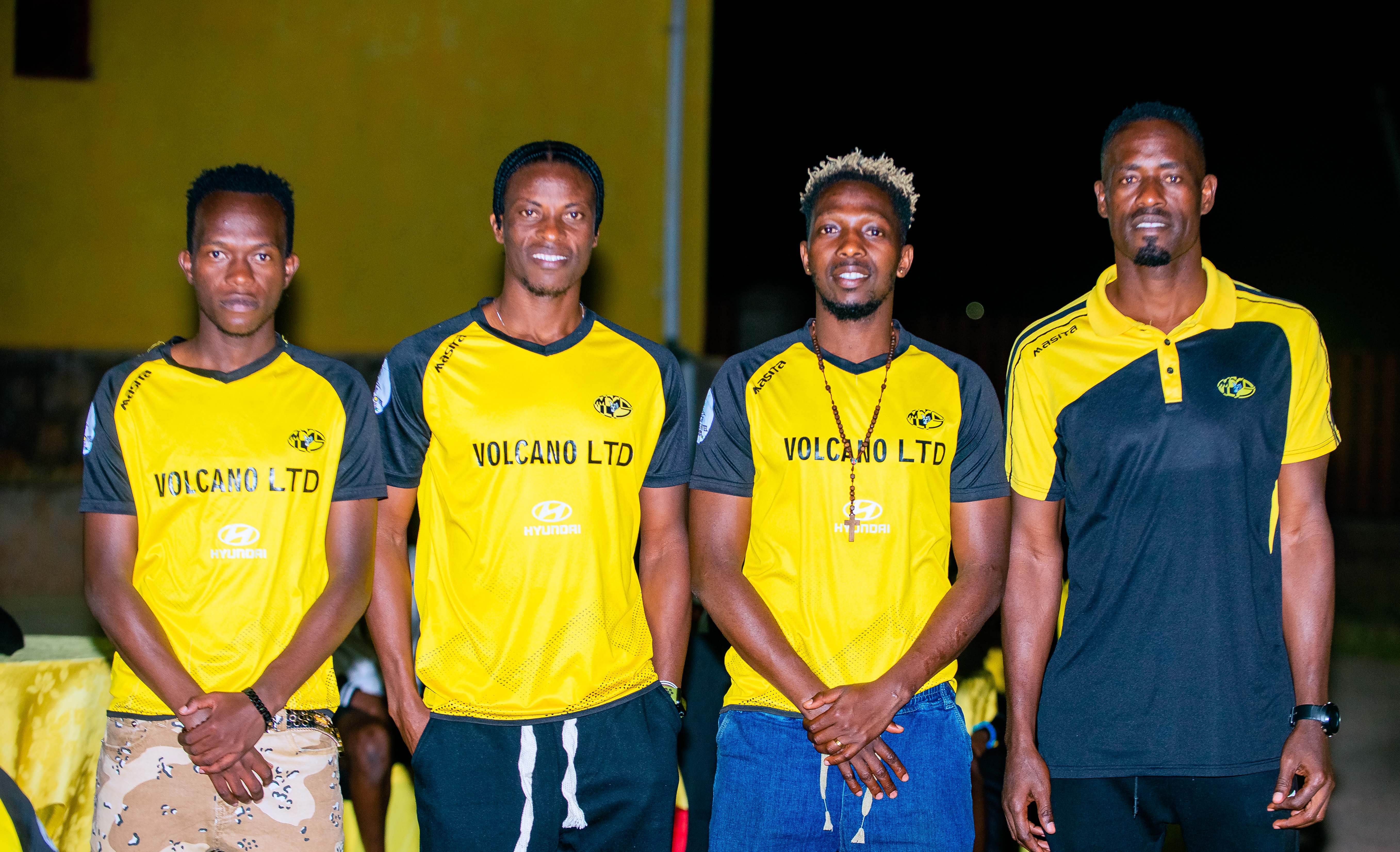 Uhereye ibumoso, umuzamu Ssebwato niwe wagizwe kapiteni wa MVS akazungirizwa n