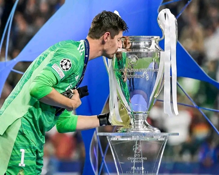 Thibaut Courtois yakuyemo imipira icyenda igana mu izamu