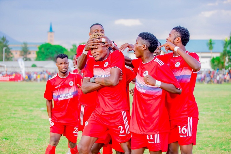 Abakinnyi bishimira intsinzi