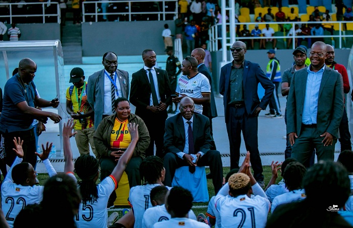 Nyuma y'umukino Minisitiri w'Intebe wa Uganda yagiye kuganiriza abakinnyi anabashimira uko bitwaye 