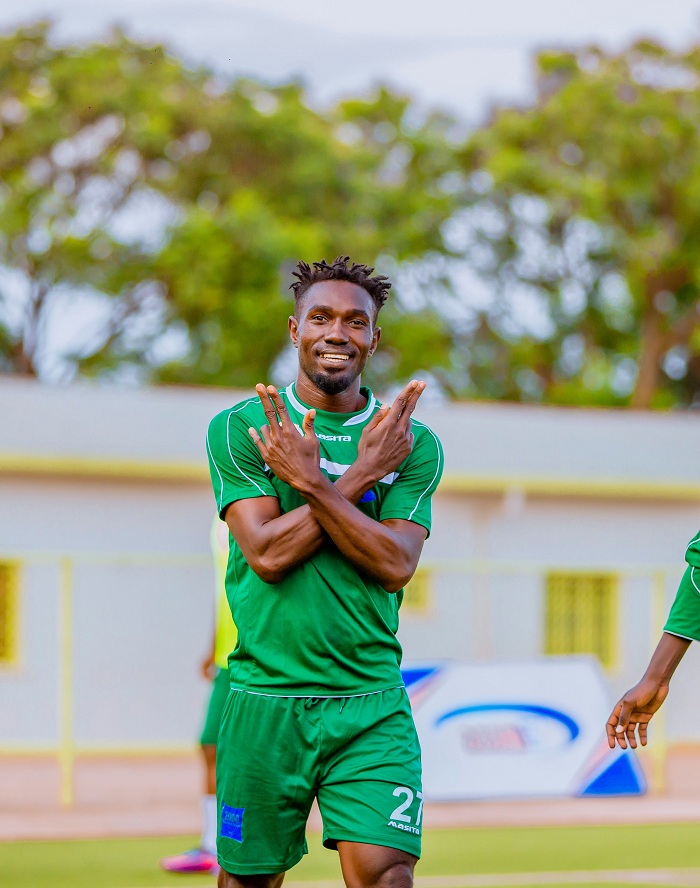 Erissa Ssekisambu yishimira igitego yatsinze asimbuye 