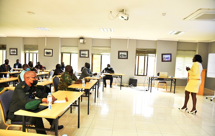 Bongererwa ubumenyi mu birebana no kwimakaza uburinganire mu gihe cyo kubungabunga amahoro