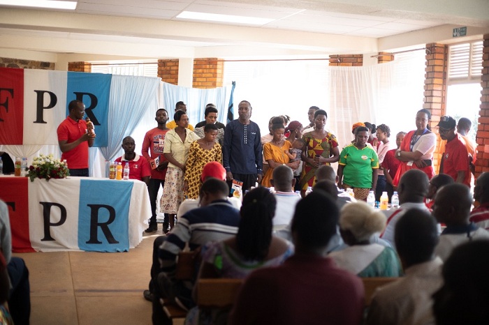 Abanyamuryango ba FPR-Inkotanyi batishoboye bishyuriwe mituweli