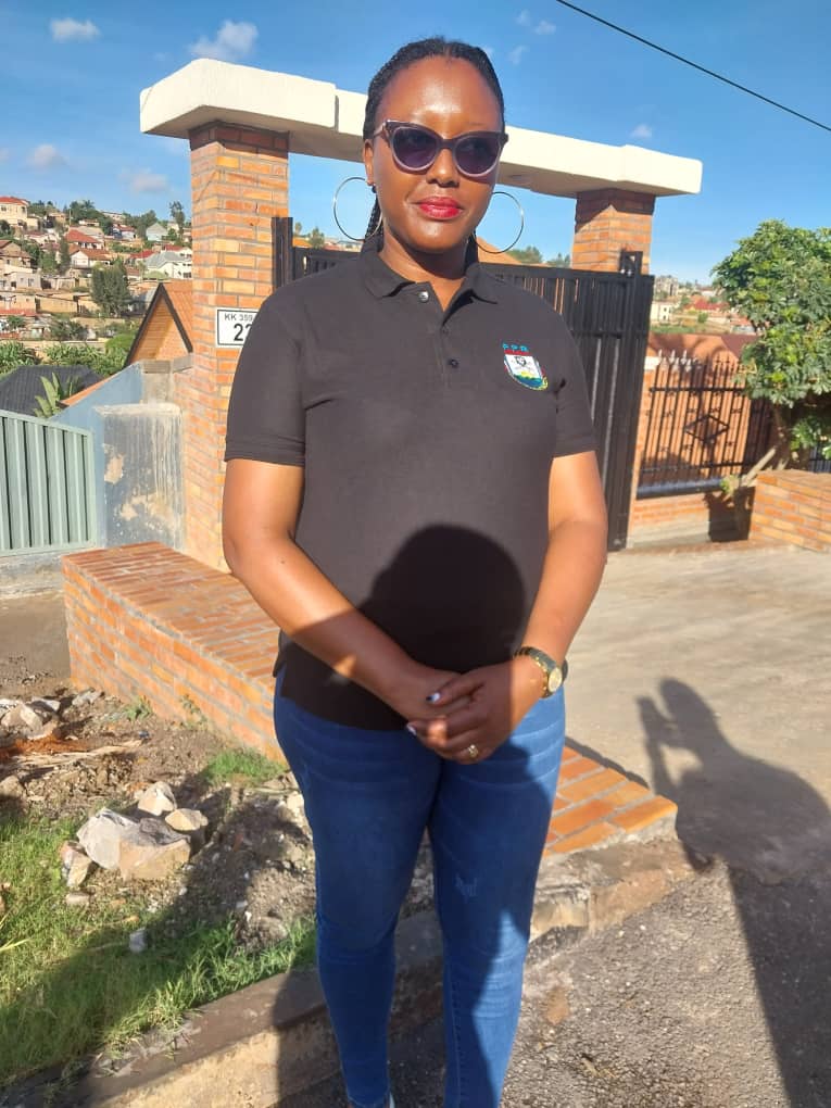 Dusabe Marie Claire, umwe mu barahiye