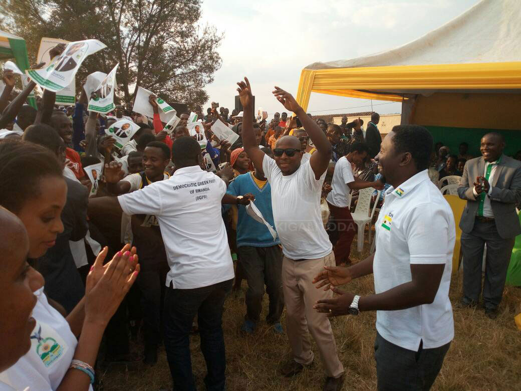 Frank Habineza ubwo yiyamamarizaga i Muhanga 