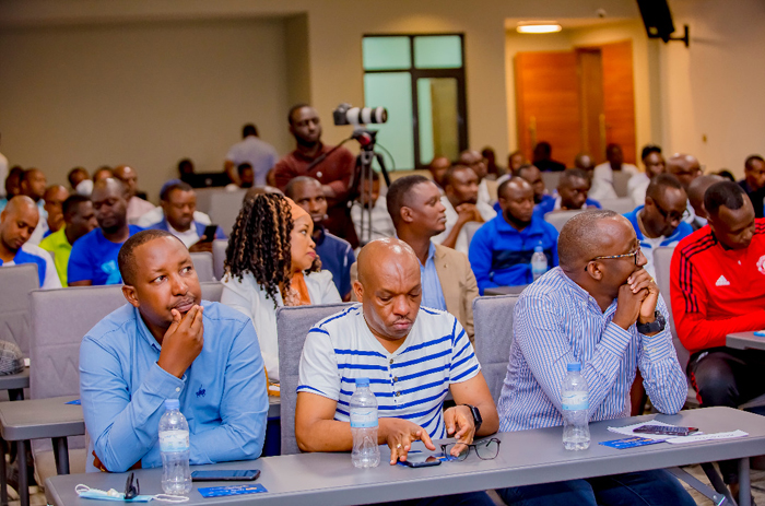 Abakunzi ba Rayon Sports biyemeje gukusanya amafaranga yo gushyigikira ikipe