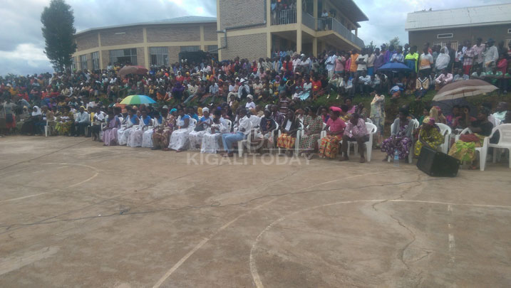 Bakusanyije amafaranga miliyoni 3 yo kugura ubwisungane mu kwivuza