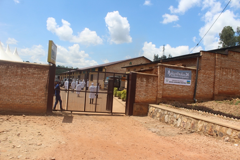 Uruganda GABI rwenga ibitoki (Ifoto yo mu bubiko)