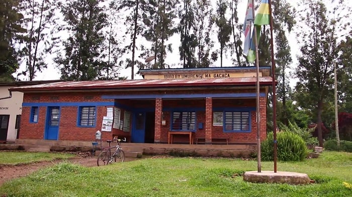 Ibiro by'Umurenge wa Gacaca mu Karere ka Musanze, ababigana bavuga ko bitajyanye n'igihe