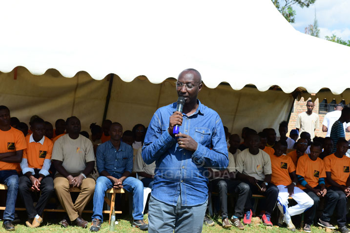 Rutayisire Jackson, umuyobozi wungirije wa Ibuka mu Karere ka Bugesera yashimiye abagize AERG/GAERG 