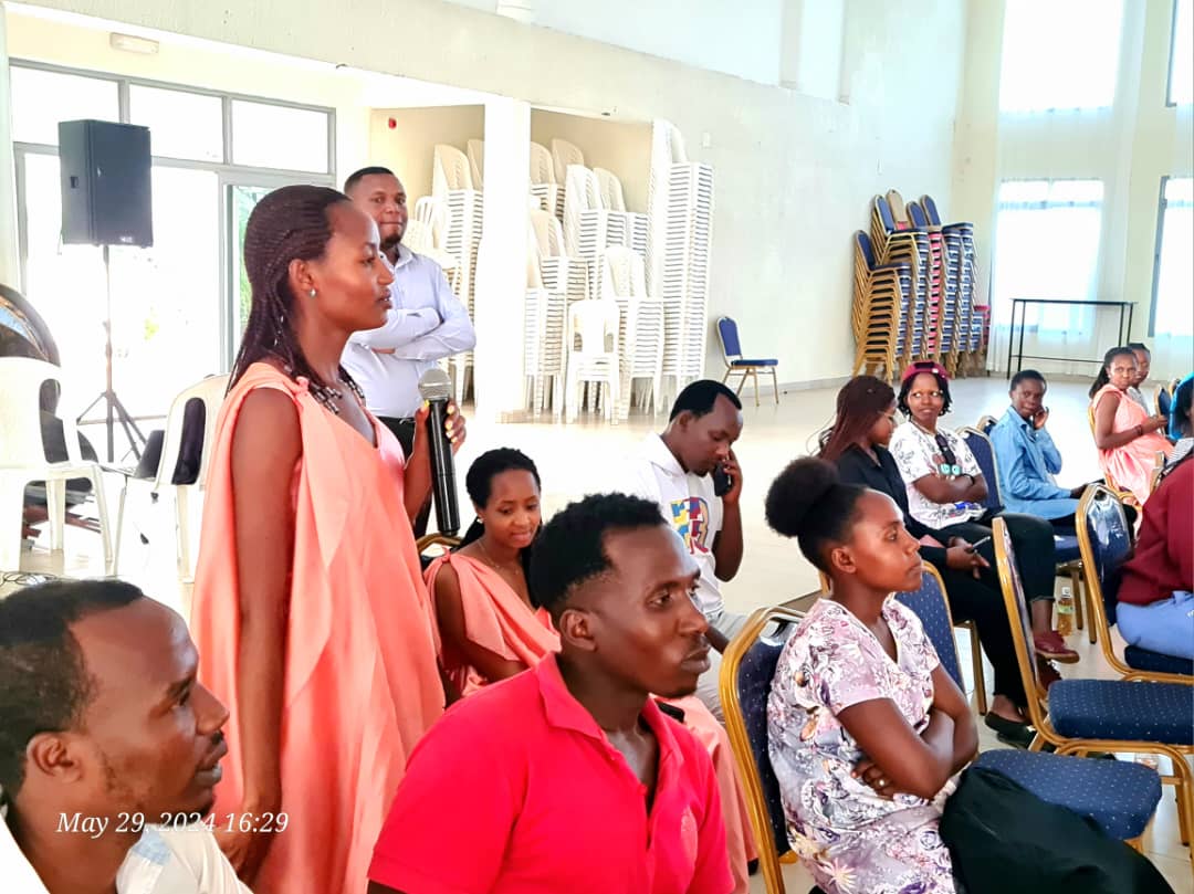 Anita Uwingeneye yahamagariye urubyiruko kwigira ku bababanjirije bakoze neza