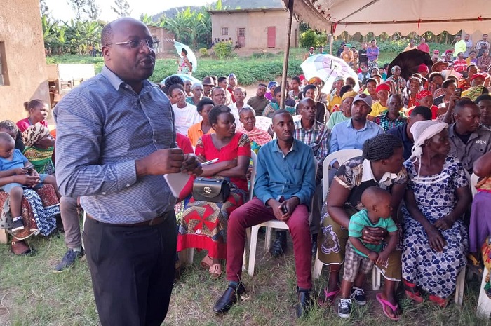 Meya Nizeyimana agaragaza ko uyu muyoboro ari ingirakamaro mu kunoza isuku, imiturire no kwita ku burezi