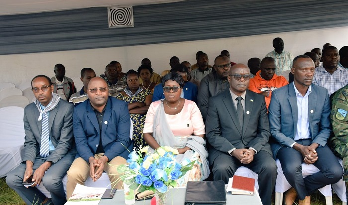 Guverineri Nyirarugero, yasabye abikorera kurandura amacakubiri n'ingengabitekerezo ya Jenoside