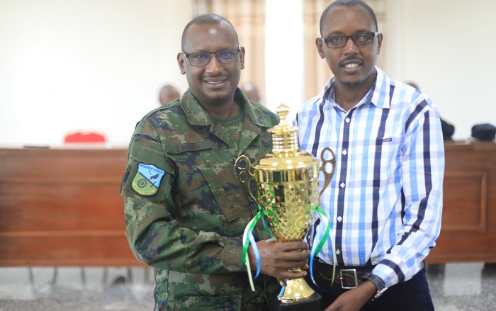 Ndacyayisenga Patrick, Gitifu wa Minazi ashyikirizwa igihembo 