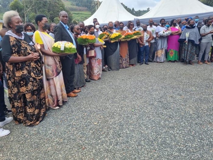 Bashyinguye ababo mu cyubahiro