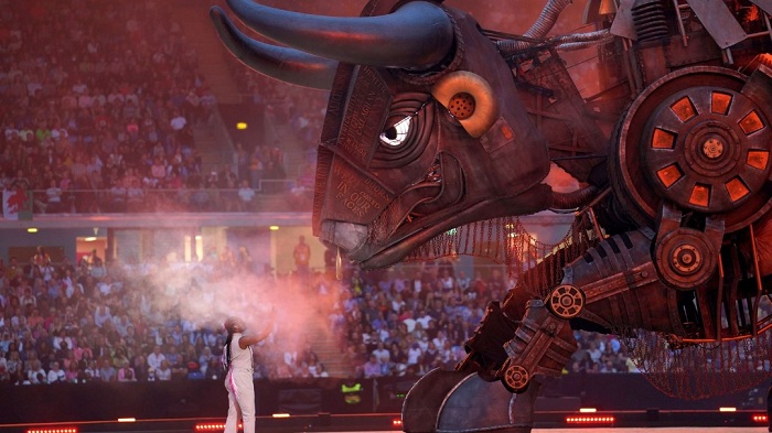 Ishusho y'imbogo yamuritswe nk'ikimenyetso cy'iterambere ry'inganda mu bihugu bikoresha Icyongereza