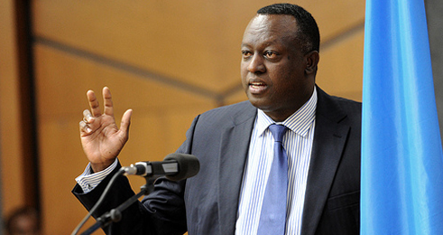 Ambasaderi Eugene Richard Gasana uhagarariye u Rwanda muri LONI.