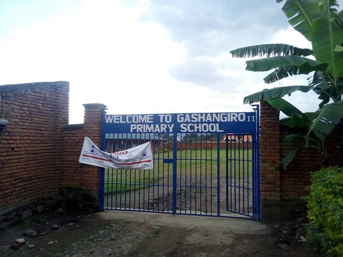 Iri shuri ryubatswe rwagati mu ngo z'abaturage