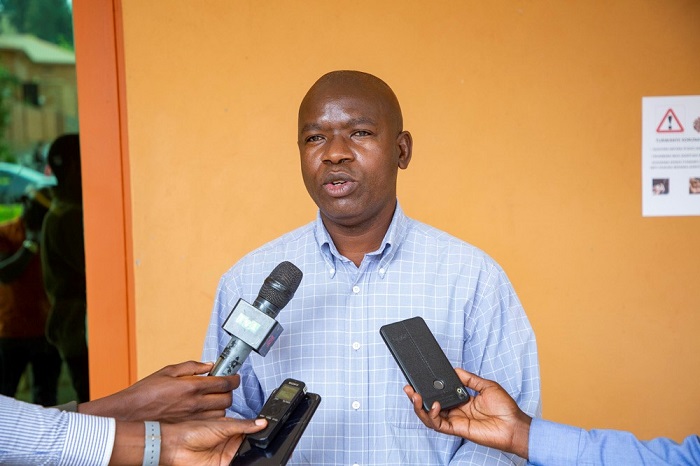 GASORE Seraphin dukesha iyi nyandiko ni Umunyamabanga Nshingwabikorwa wa INSP!R ZAMUKA, impuzamiryango iteza imbere umurimo unoze (decent work) n