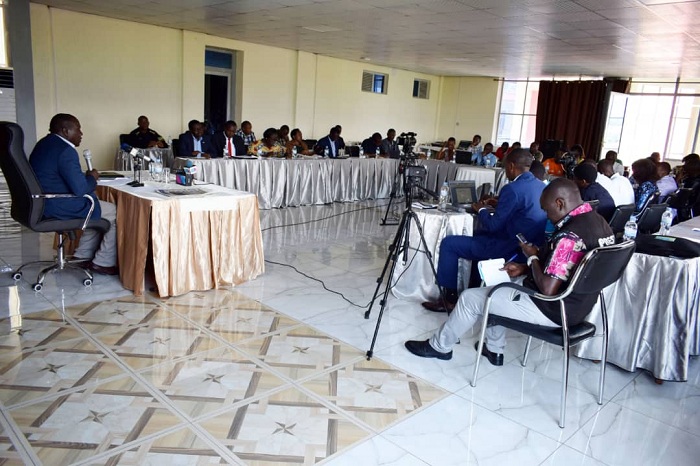 Ikiganiro cyahuje Guverineri Gatabazi n'abanyamakuru