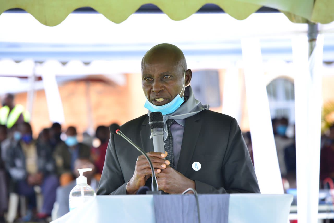 Gatete Alphonse yavuze ko umubiri wa mushiki we wagaragajwe na Caterpillar yarimo isiza ikibanza