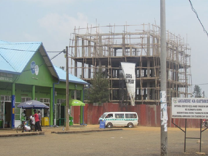 Gatsibo: Mu Mujyi wa Kabarore harimo kuzamurwa igorofa, ikaba ari na yo rukumbi iboneka muri iyi Centre.