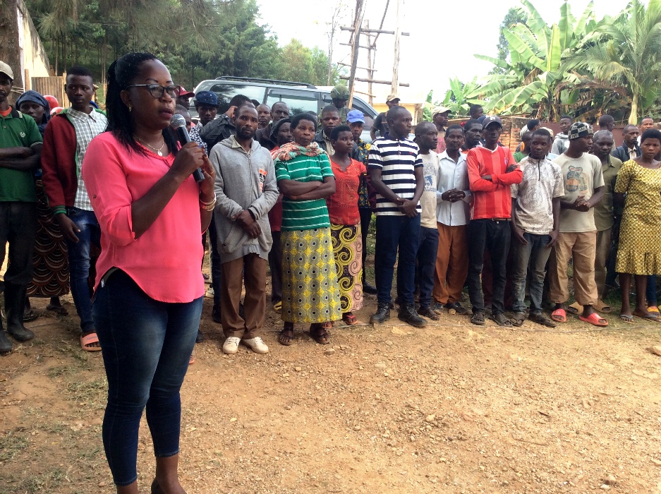 Umunyambanga Nshingwabikorwa w'Umurenge wa Gatumba, Soline Mukamana, avuga ko umuhanda uzafasha abaturage mu buhahiranire