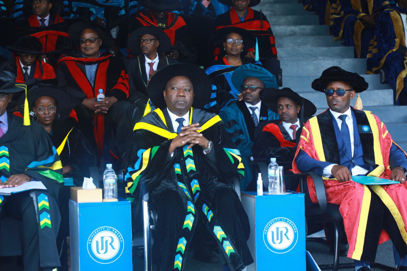 Abakozi ba Kaminuza y