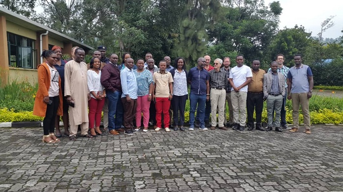 Baganiriye ku bucukuzi bwa Gaz Methane mu Kivu no kubungabunga ibinyabuzima biba muri ayo mazi