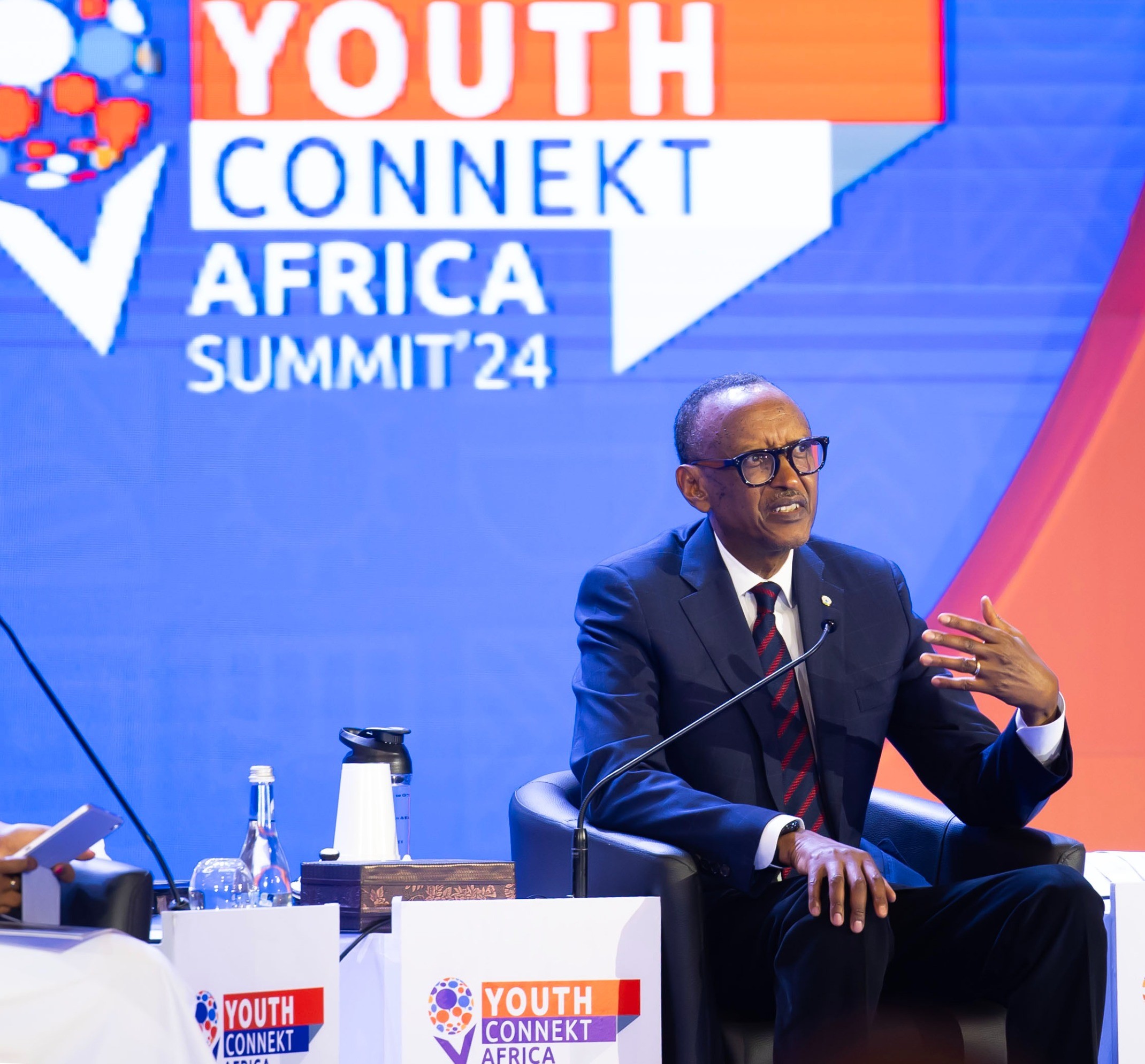 Perezida Kagame yagaragaje ko umugabane wa Afurika ufite ibikenewe byose byawufasha kugera aho abawutuye bifuza