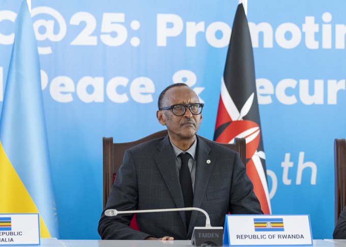 Perezida Kagame yitabiriye inama y'Abakuru b'Ibihugu byo muri EAC