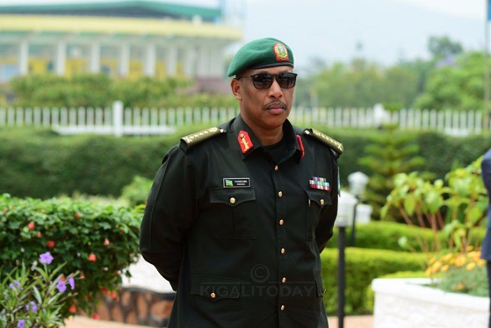 General Patrick Nyamvumba yakuwe ku mirimo ye