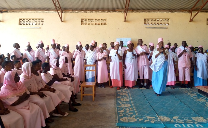 Ibiganiro bagiye bagirana mu matsinda byabafashije kwigarurira icyizere biyemeza gusubira mu murongo muzima