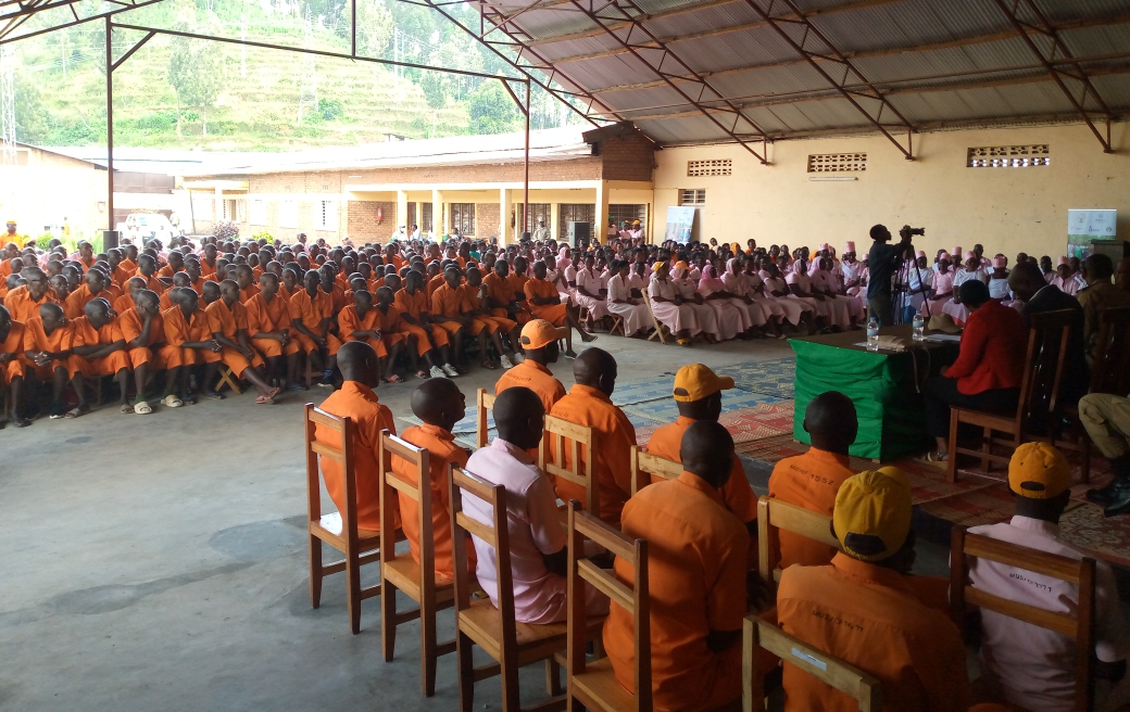 Bahamya ko ibi biganiro byabagiriye akamaro