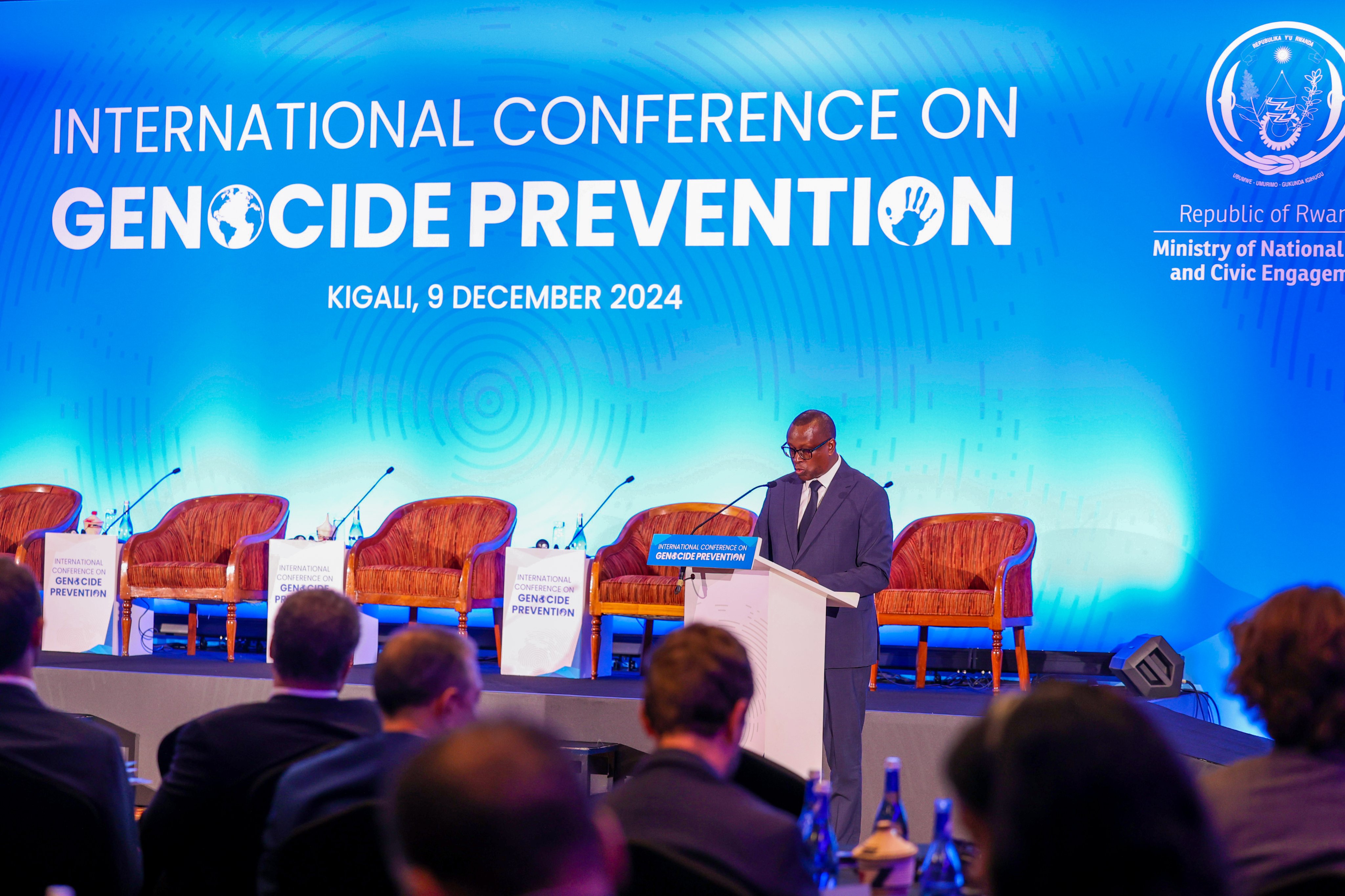 Minisitiri Dr. Bizimana yagaragaje ko hari ahakigaragara imvugo zihembera urwango