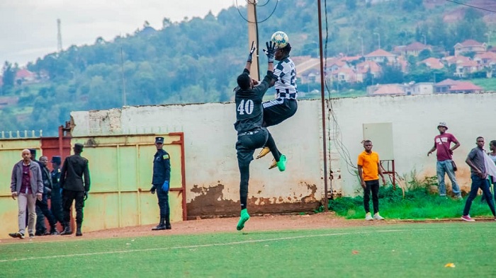 Umunyezamu wa Gicumbi FC Ndayisaba Olivier yigaragaje cyane