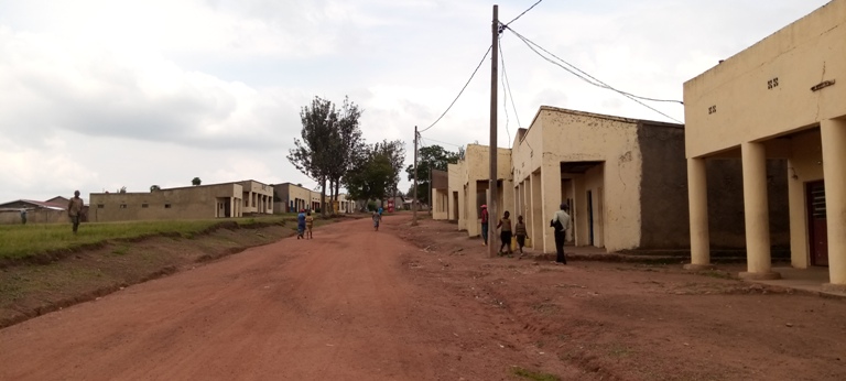 Mu isantere ya Gikonko nta hacururizwa umuceri w