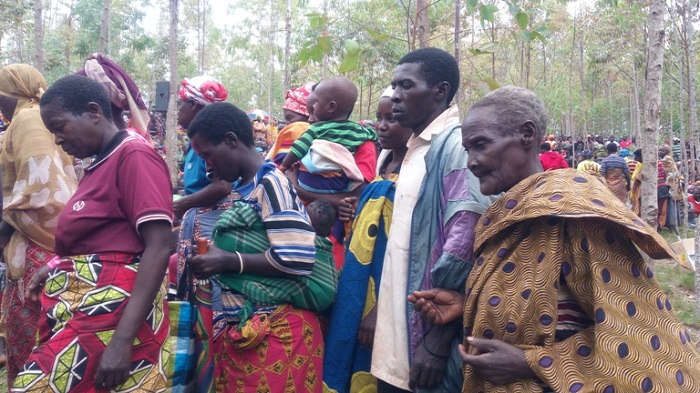 Umubyeyi umwe mu banyagisagara yishimiye guhabwa mituweli n'abahaji abatura bikira Mariya