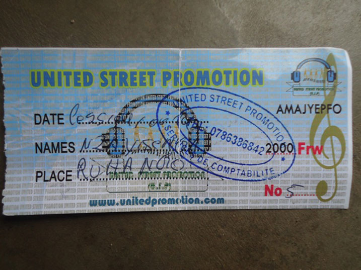 Abacuruza umuziki nyarwanda bishyuzwa ibihumbi bibiri buri cyumweru.