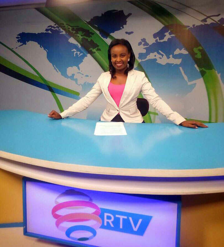 Mukamabano asanzwe ari umunyamakuru wa RTV uvuga amakuru 