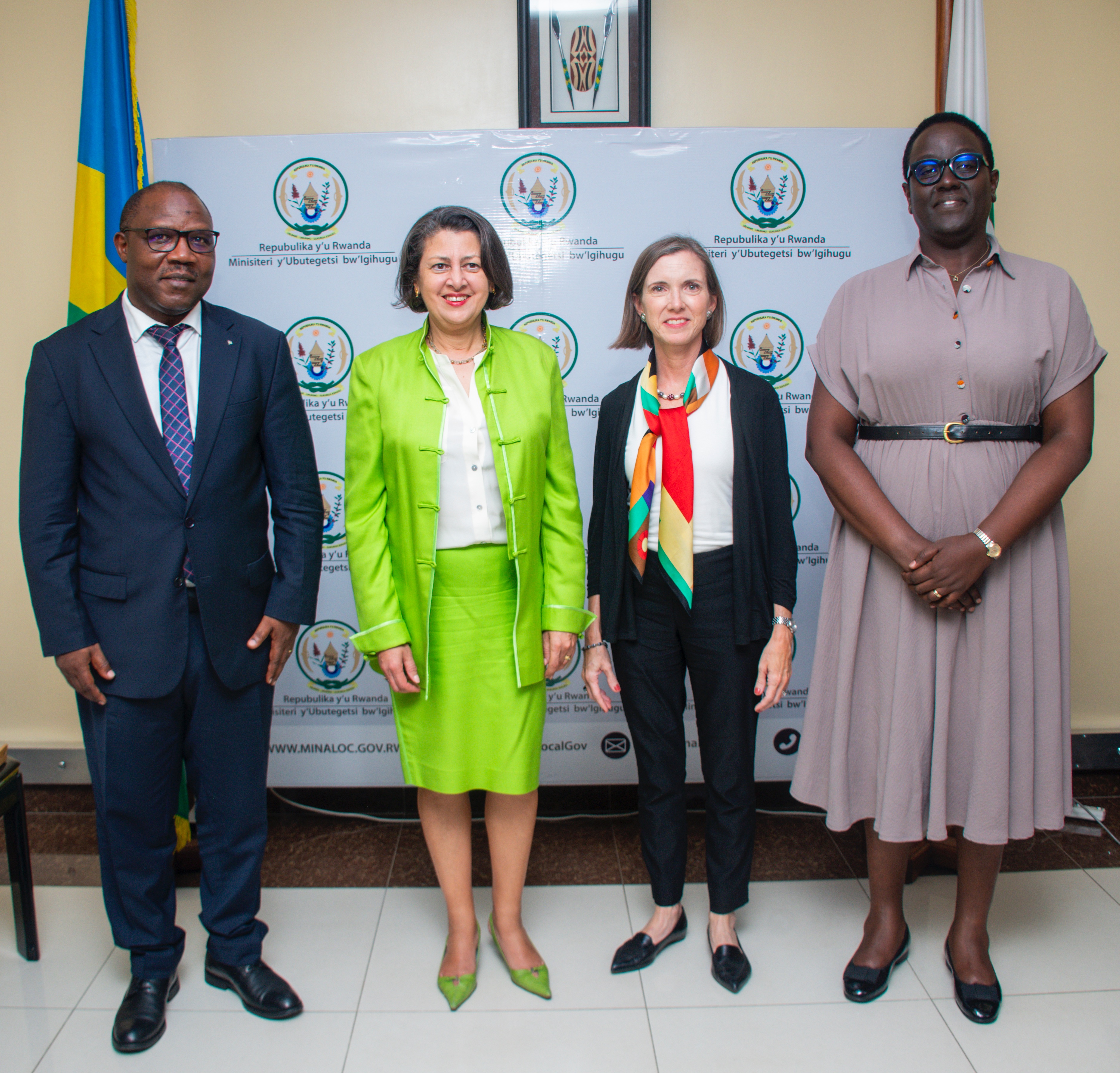 Minisitiri Musabyimana Jean Claude yakiriye kandi Madamu Afshan Khan