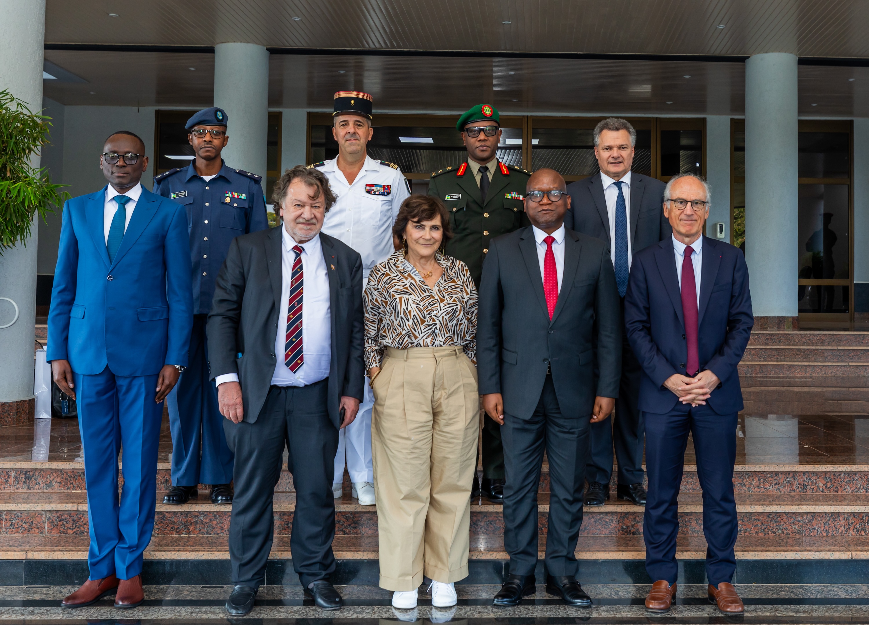 Minisitiri Marizamunda yakiriye itsinda ry