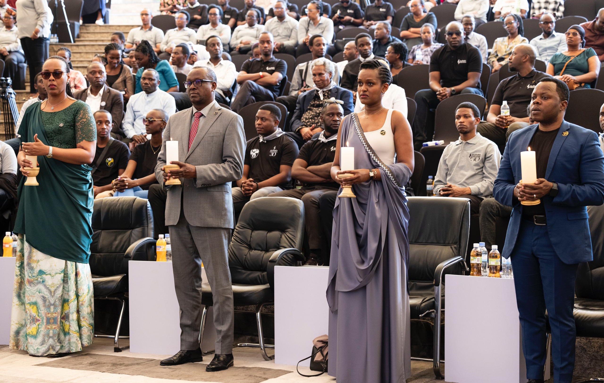 Hacanywe urumuri rw'icyizere