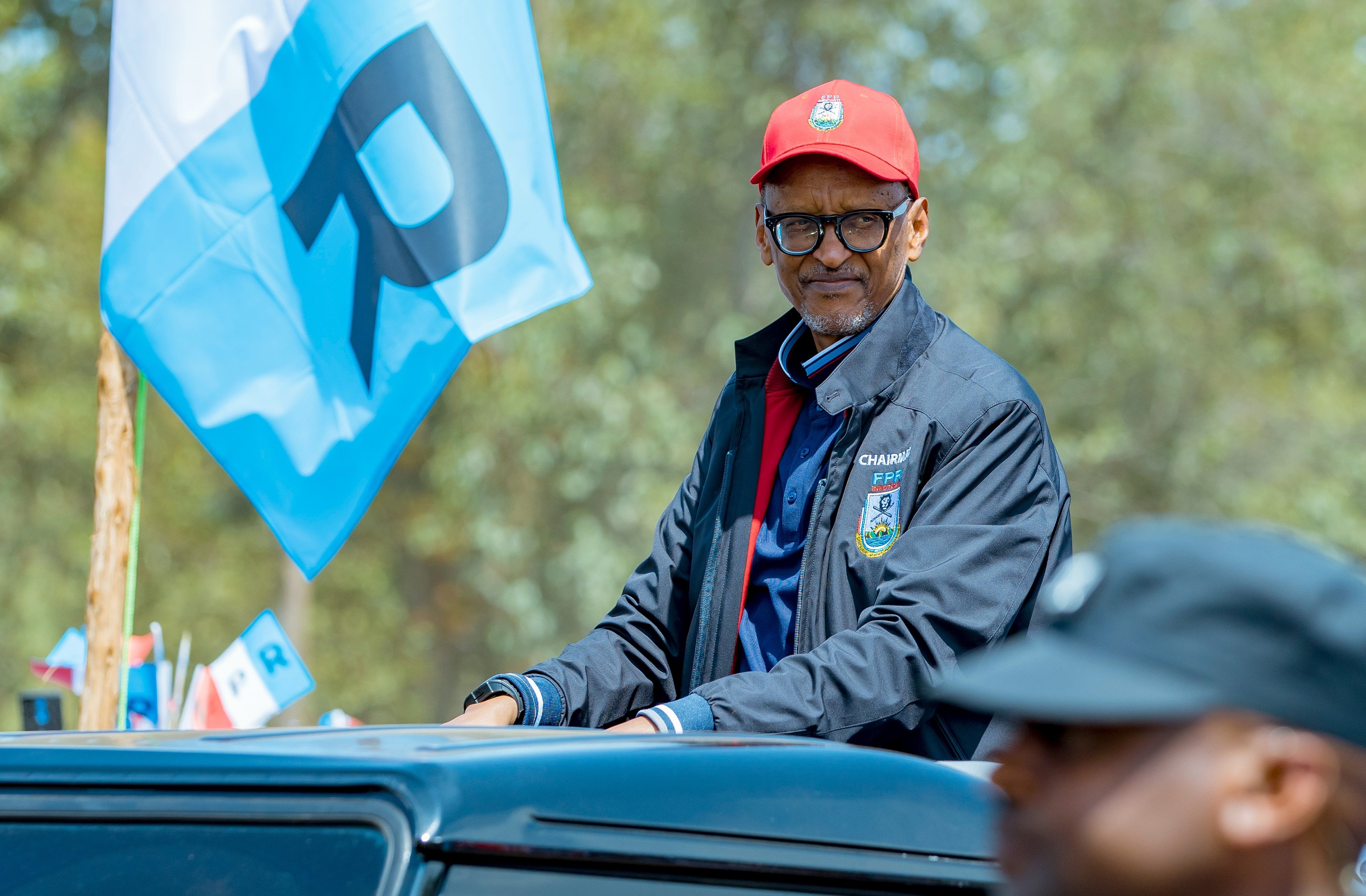 Abatuye i Rubavu bagaragarije i byishimo umukandida wa FPR Inkotanyi, Paul Kagame