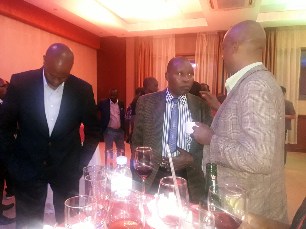 Bamwe mu bafatanyabikorwa ba Grand Legacy Hotel bari muri ibi birori