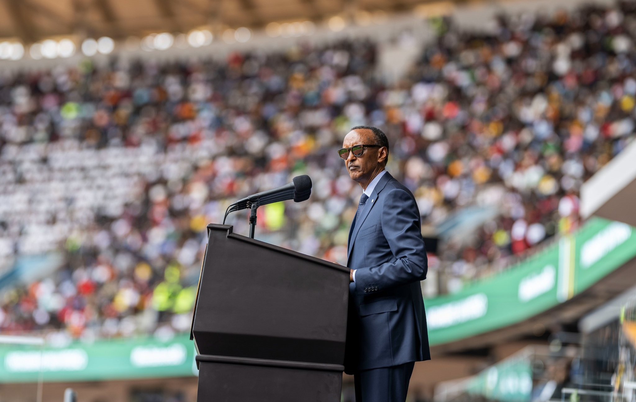 Perezida Kagame yashimye Ingabo zari iza RPA mu kubohora u Rwanda