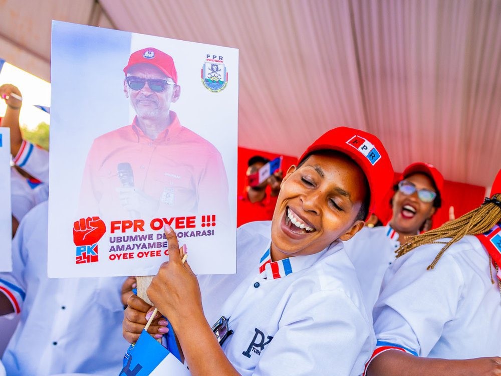 Abanyabugesera bashima Perezida Kagame wabahinduriye ubuzima